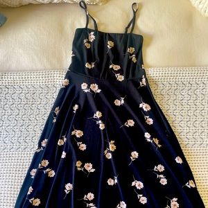 Carly Jean Los Angeles Black Floral Slip Dress